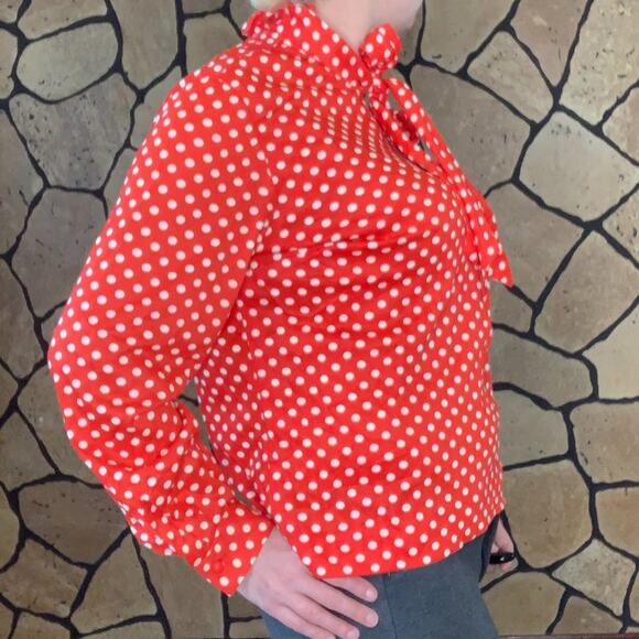 Vintage 70s Red Polka Dot Blouse with Bow Neck – Stoner Square, Size 16 - Picture 8 of 16
